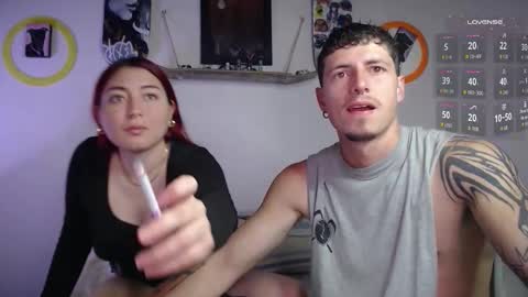 Snapshot of alisseandjamess chatting on September 29, 6:51 pm Jamesss online show from September 29, 6:51 pm