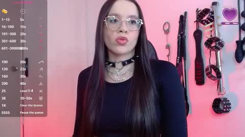 Alisson Beckett online show from November 13, 9:39 pm