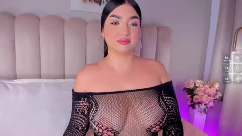 TATIS  online show from May 26, 10:05 pm