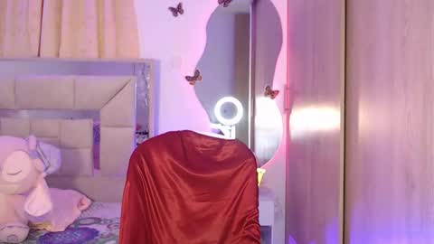 Anisee online show from October 19, 3:33 am