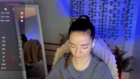 Snapshot of allana_dream chatting on September 27, 7:39 am Allana online show from September 27, 7:39 am