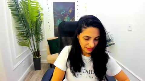 Snapshot of allayerty chatting on October 11, 1:16 pm allayerty online show from October 11, 1:16 pm