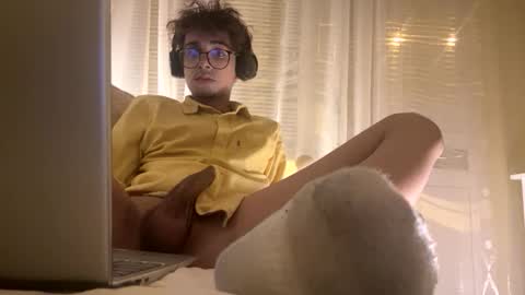 Allen Biju online show from April 4, 10:17 pm