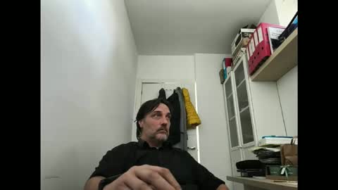 allenvic online show from October 23, 8:49 am