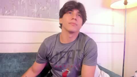 Allex online show from April 13, 8:46 pm