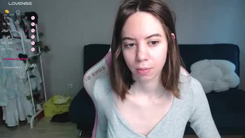 alice online show from March 30, 12:44 am