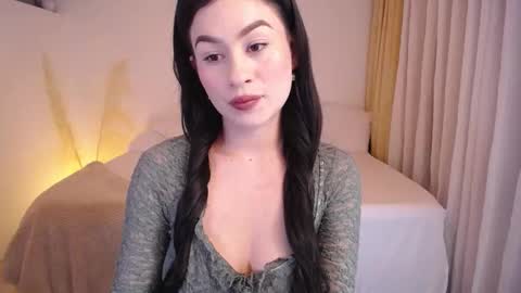 Allie  online show from December 22, 9:43 pm