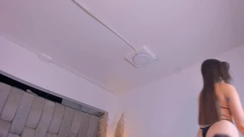    online show from April 15, 11:35 am