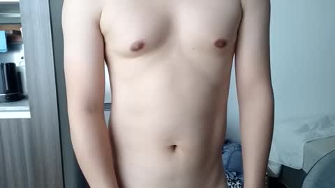 Snapshot of allisonmxxx chatting on October 2, 3:49 am AllisonM online show from October 2, 3:49 am