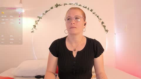 Alli  online show from March 17, 11:37 am