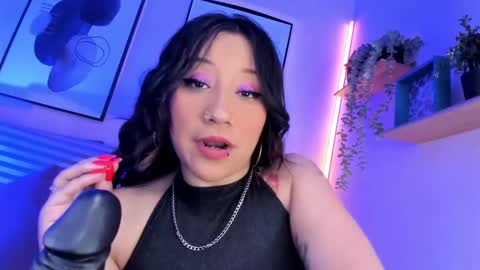 Snapshot of allissax chatting on February 17, 10:16 pm Aleja online show from February 17, 10:16 pm