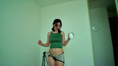 Snapshot of allisson_rose chatting on October 4, 6:06 pm Alli online show from October 4, 6:06 pm