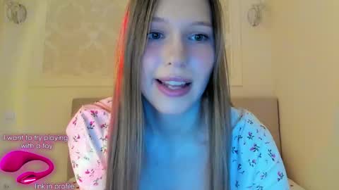 Axi online show from February 2, 9:44 pm