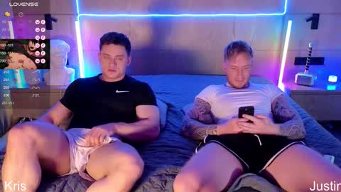 Justin online show from December 4, 9:03 pm