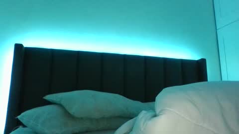 alluringbarbie online show from September 29, 1:15 am