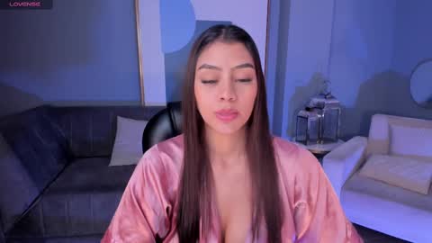Snapshot of allyjensen chatting on March 10, 1:54 pm Alisson online show from March 10, 1:54 pm