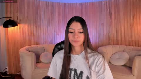 Snapshot of allyjensen chatting on September 20, 10:40 am Alisson online show from September 20, 10:40 am