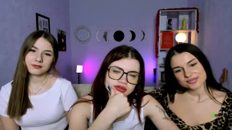 Alm online show from April 5, 9:17 am