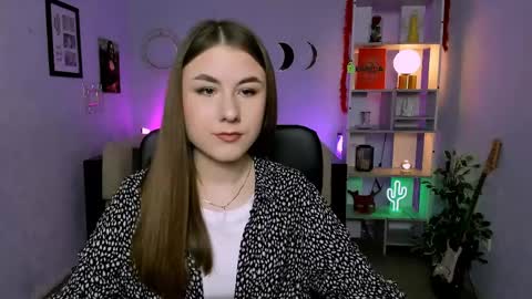 Alm online show from April 3, 12:45 pm