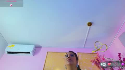 ALMENDRAEVANS online show from September 23, 12:54 pm