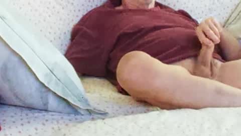 almost 9 online show from October 12, 4:53 pm