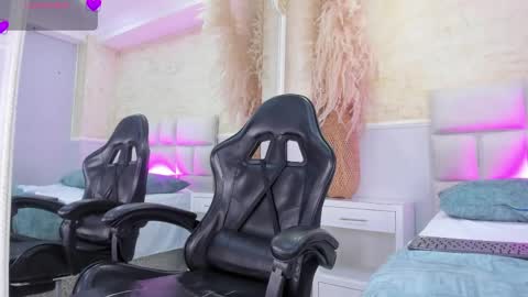 ALONDRA CUTE online show from May 15, 6:11 am