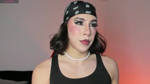 Hazel Bowie online show from December 16, 12:07 am