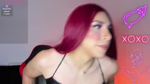 Hazel Bowie online show from October 12, 3:10 am