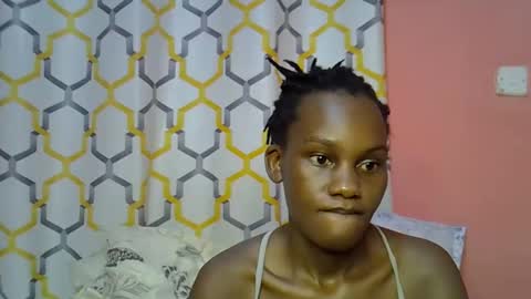 alorapavo online show from April 5, 11:24 pm