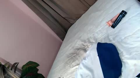 LEXY online show from September 23, 2:55 pm