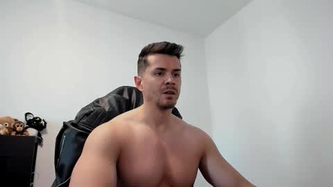 LeatherMaster online show from March 26, 8:30 am