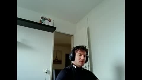 alphah_hunk online show from March 29, 1:46 pm