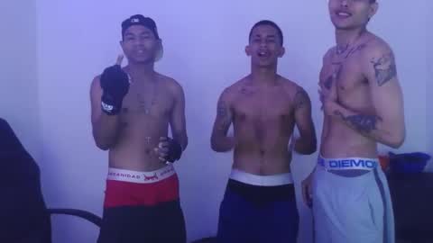 alphas_latins online show from March 20, 9:20 pm