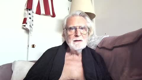 AlphaUniform online show from January 12, 4:29 pm