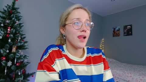 Snapshot of aluntick chatting on December 25, 4:54 pm Amelia NEXT STREAM online show from December 25, 4:54 pm