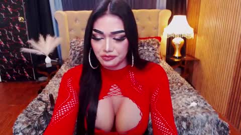 Alura Jhenson online show from March 4, 6:29 pm