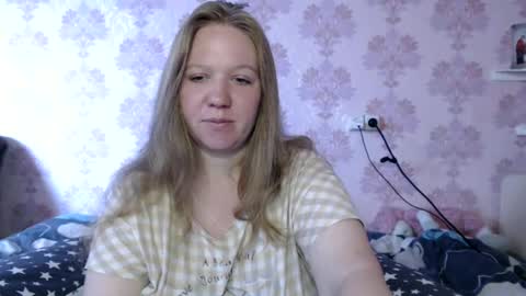 alya764770 online show from July 5, 5:47 am