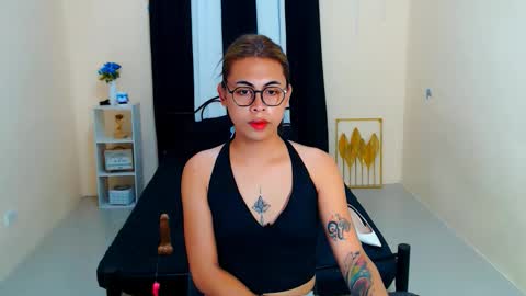 Snapshot of alyannarose chatting on September 27, 11:41 am alyannarose online show from September 27, 11:41 am
