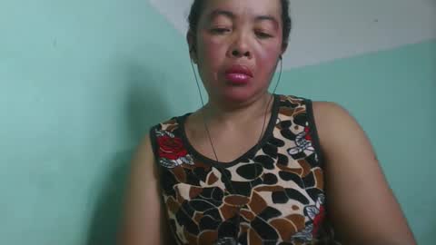 alypierette online show from May 29, 7:39 am