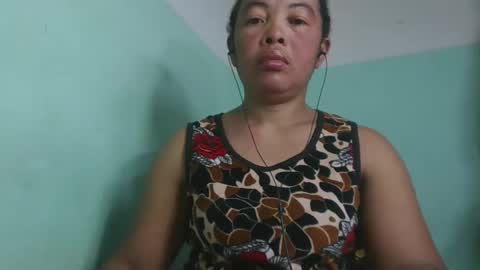 alypierette online show from May 28, 5:49 am