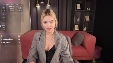 Alysia online show from November 3, 1:56 pm