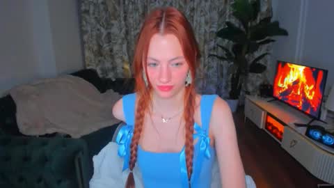 alyssa_smitt online show from December 21, 11:55 pm