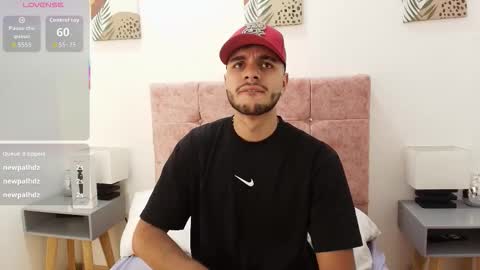 Snapshot of amadeo_wild chatting on September 20, 9:40 pm Amadeo Wild online show from September 20, 9:40 pm