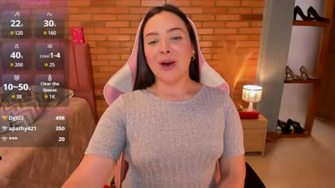 Hi Im AmaiaHelp me reach 100 likes online show from May 9, 9:32 pm