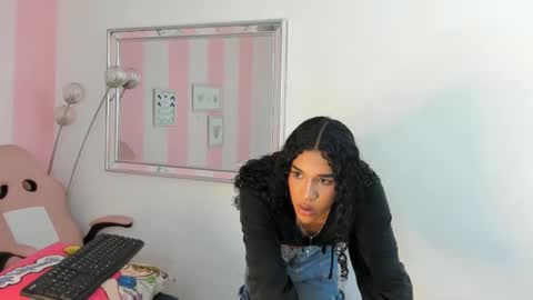 amaia_monroe online show from February 23, 4:47 am