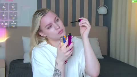 Amalia online show from July 21, 1:13 pm