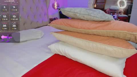 amanda29_ online show from December 17, 8:15 pm