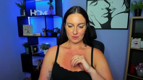 Amanda online show from May 13, 4:16 pm