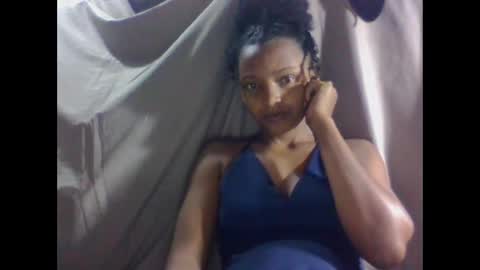 amandaaa25 online show from February 23, 3:14 pm