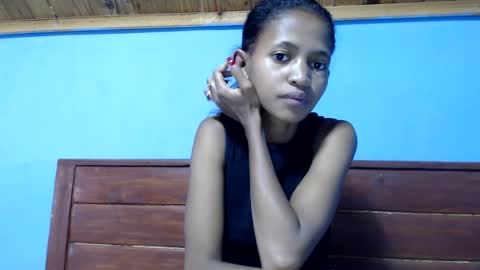 amandaerotic online show from March 11, 5:13 am